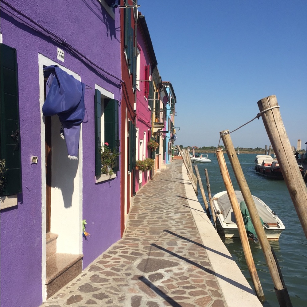 Meet your Posher, Chloe